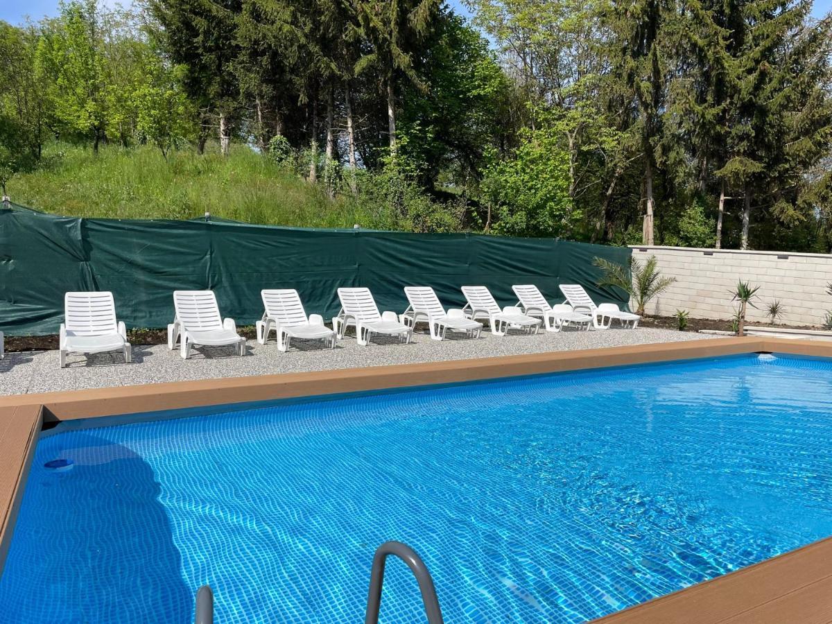 Vila S Bazenom Deluxe - Gti Zagreb Exterior photo
